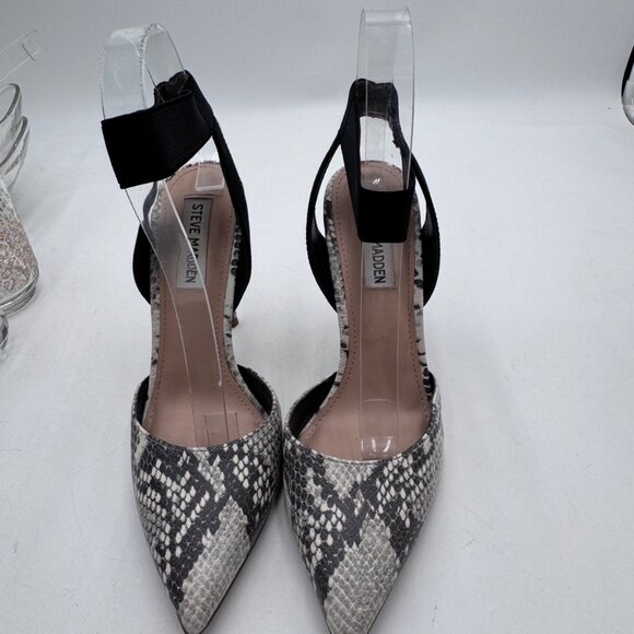 Steve Madden Shoes - Steve Madden Yasir Womens Snake Print Pointed Toe Heels With Ankle Strap Size M